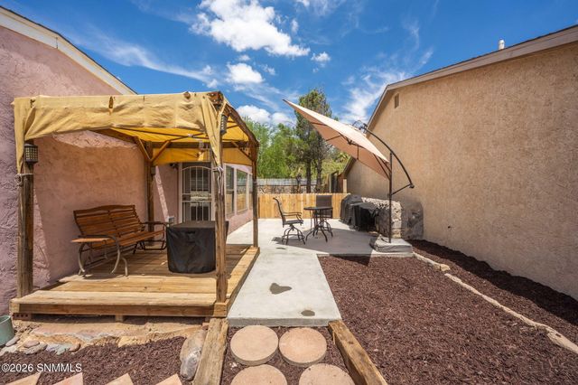 3041 Executive Hills Road, Las Cruces, NM 88011