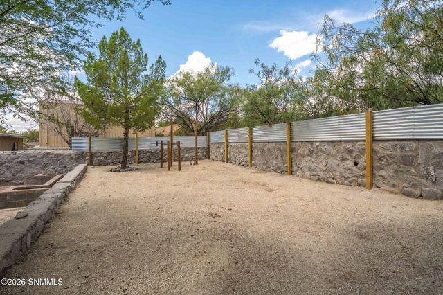 3041 Executive Hills Road, Las Cruces, NM 88011