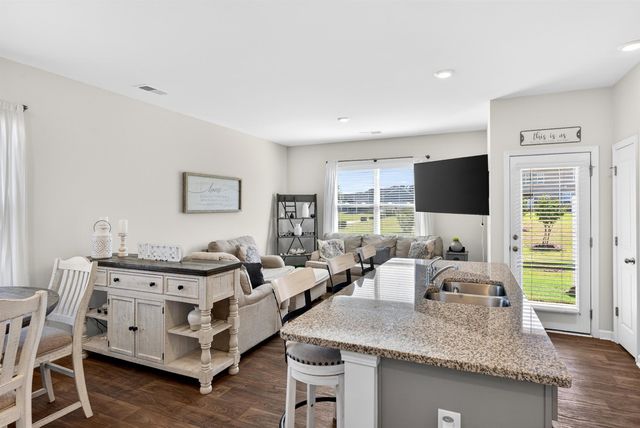 1315 Wunder Way, Boiling Springs, SC 29316