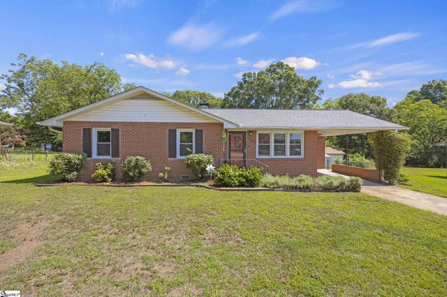 202 Chestnut Boulevard, Anderson, SC 29625