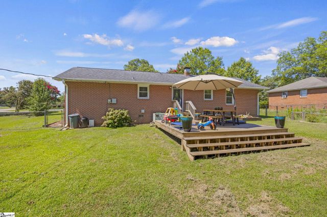 202 Chestnut Boulevard, Anderson, SC 29625