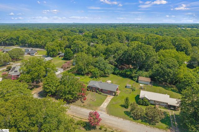 202 Chestnut Boulevard, Anderson, SC 29625