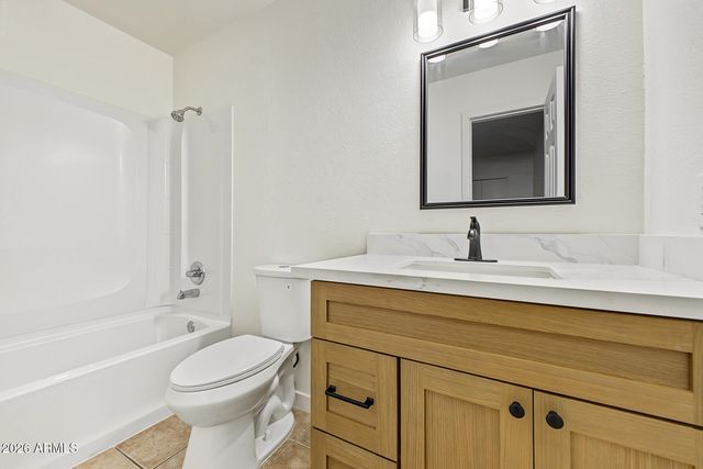 727 S HARTFORD Street 179, Chandler, AZ 85225