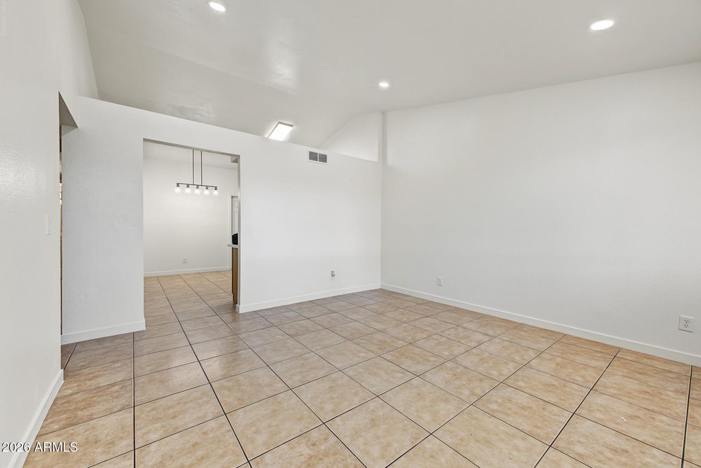 727 S HARTFORD Street 179, Chandler, AZ 85225 — photo 4