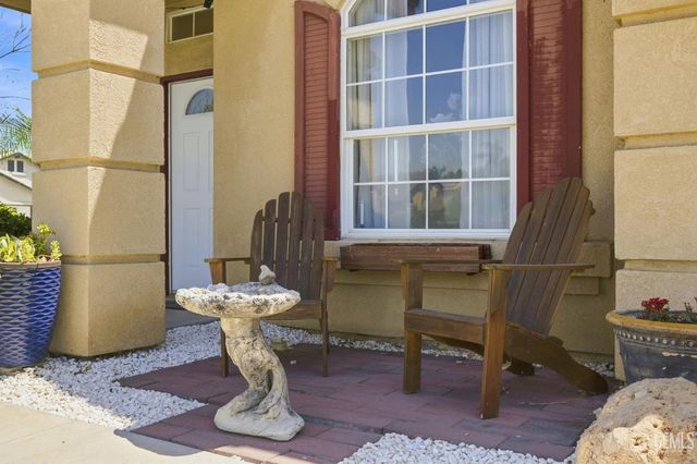 9501 Hamburg Court, Bakersfield, CA 93311