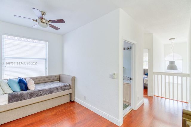 3839 SW 51st St, Hollywood, FL 33312