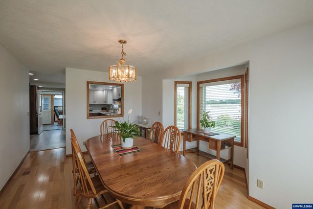 3425 Southwood Dr, Philomath, OR 97370