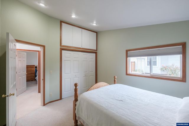 3425 Southwood Dr, Philomath, OR 97370