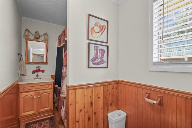 780 David Carter Road NE, Baxley, GA 31513