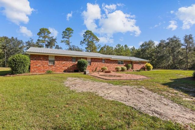 780 David Carter Road NE, Baxley, GA 31513