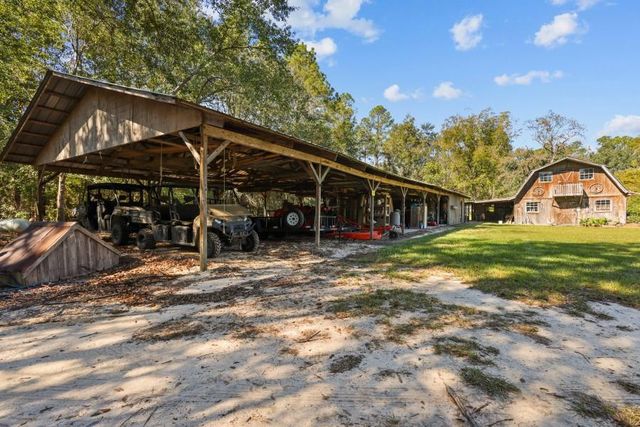 780 David Carter Road NE, Baxley, GA 31513
