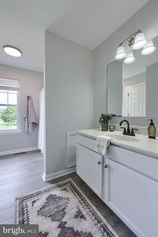 6 PRIMROSE LN, Reading, PA 19608