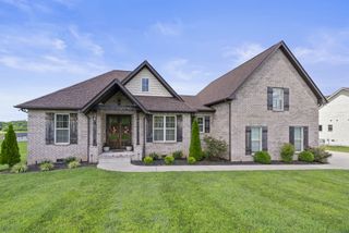 267 Aplin Branch Rd, Cottontown, TN 37048