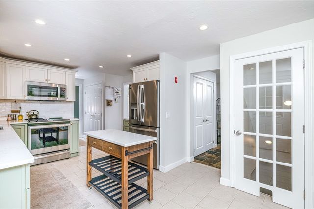 187 John Scott Blvd, Norton, MA 02766