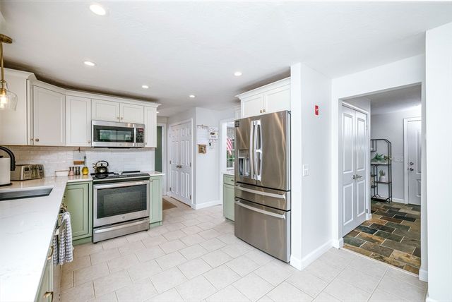 187 John Scott Blvd, Norton, MA 02766