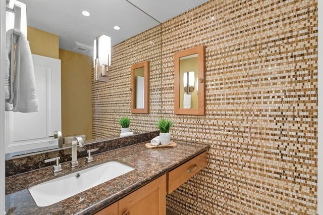 1585 Moraga Way, Moraga, CA 94556