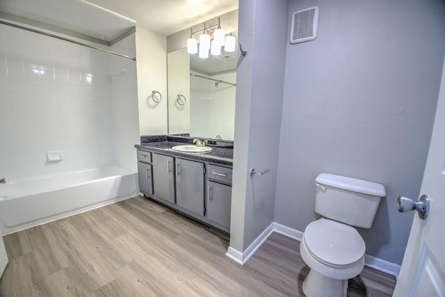 2320 Gracy Farms LN 1323, Austin, TX 78758