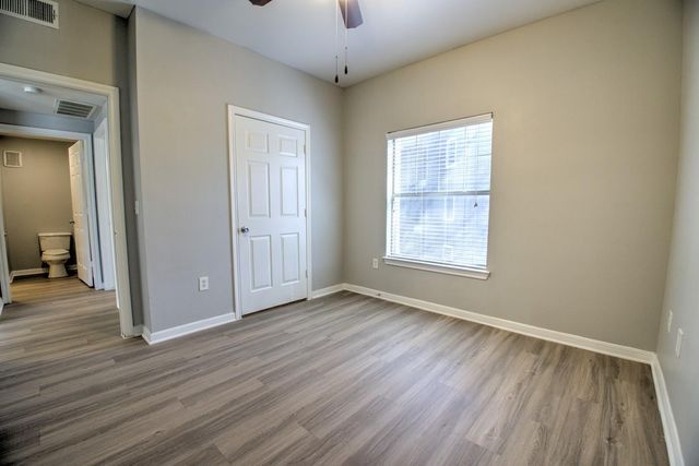 2320 Gracy Farms LN 1323, Austin, TX 78758