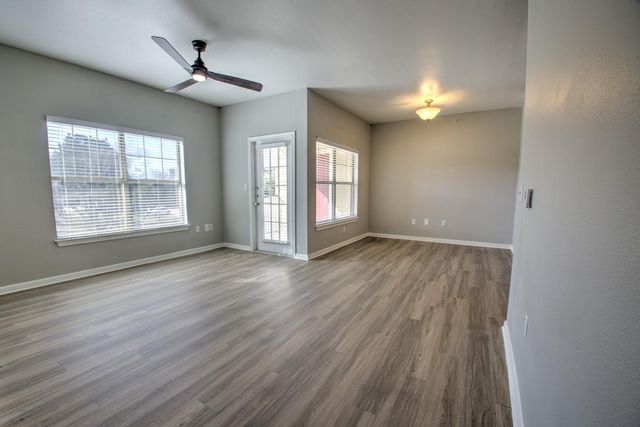 2320 Gracy Farms LN 1323, Austin, TX 78758