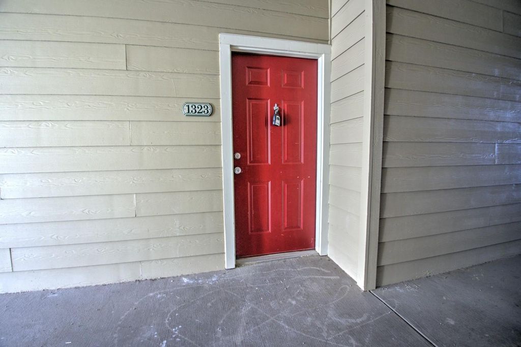 2320 Gracy Farms LN 1323, Austin, TX 78758