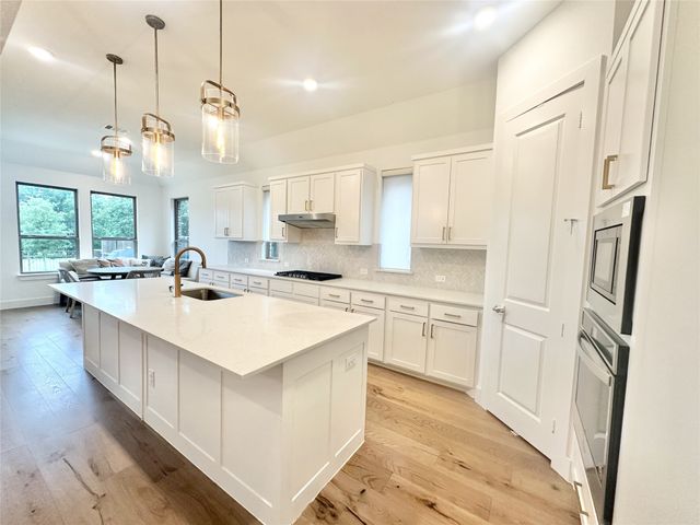 1517 Twistleaf Road, Flower Mound, TX 76226