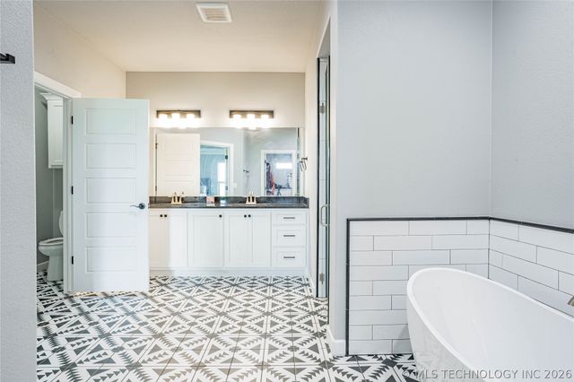 6706 E 136th Street North, Collinsville, OK 74021