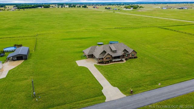 6706 E 136th Street North, Collinsville, OK 74021