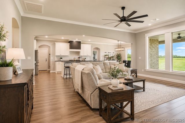 6706 E 136th Street North, Collinsville, OK 74021