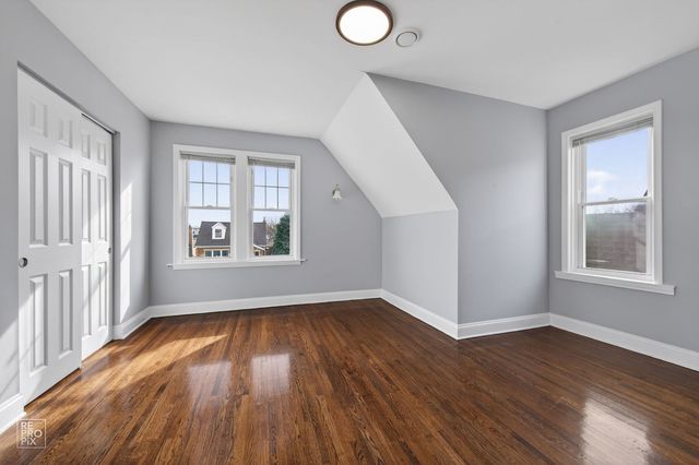 6030 S Mayfield Avenue, Chicago, IL 60638