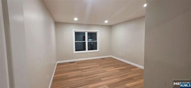 115 Wallington Avenue 2, Wallington, NJ 07057