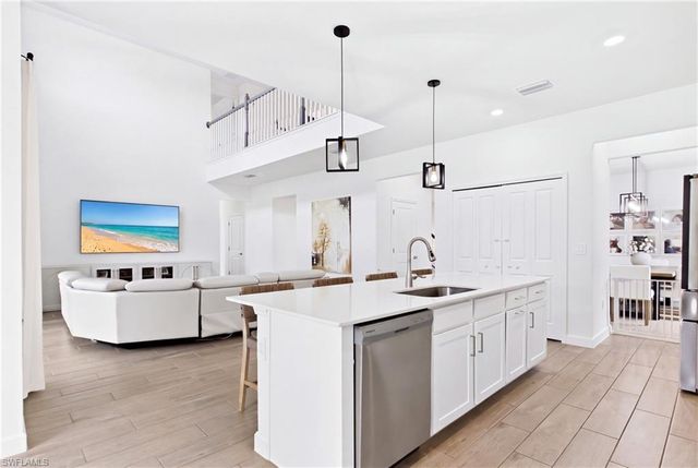10712 Timber Creek DR, Fort Myers, FL 33913