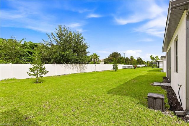 10712 Timber Creek DR, Fort Myers, FL 33913