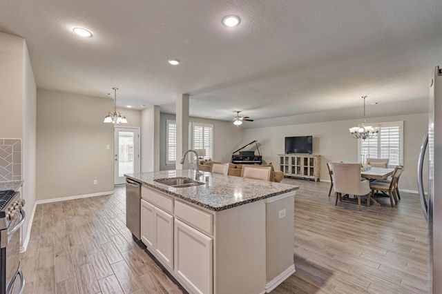 1216 Night Owl Court, Conroe, TX 77385