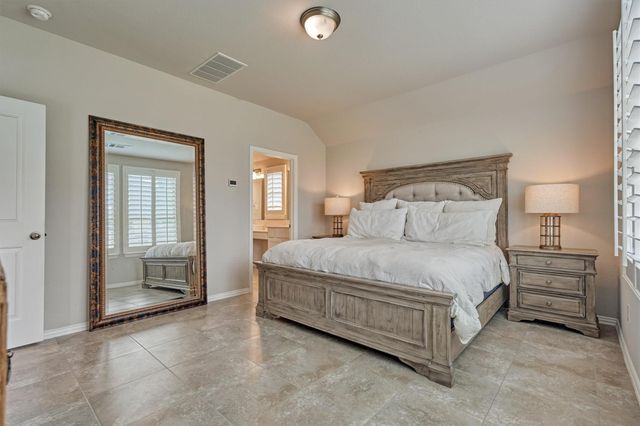 1216 Night Owl Court, Conroe, TX 77385