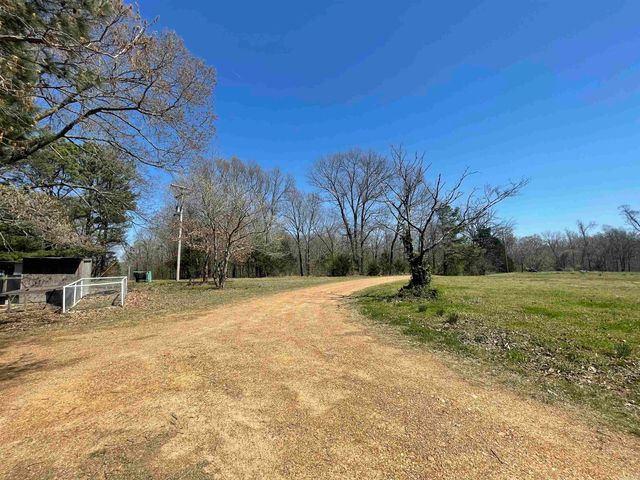 315 county road 724, Wynne, AR 72396