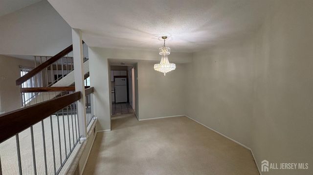 178 Linda Lane, Edison, NJ 08820
