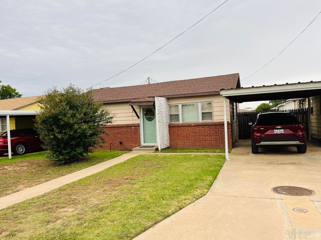 807 Avenue L, Shallowater, TX 79363