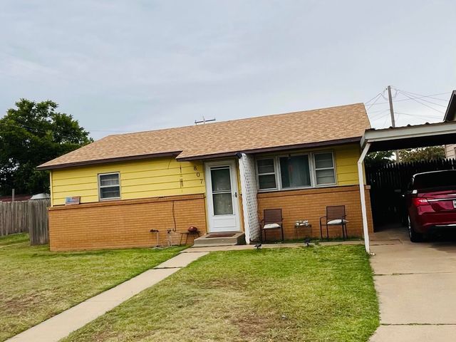 807 Avenue L, Shallowater, TX 79363