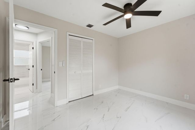 16825 81st Lane N, The Acreage, FL 33470