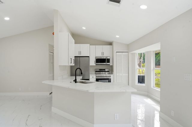 16825 81st Lane N, The Acreage, FL 33470