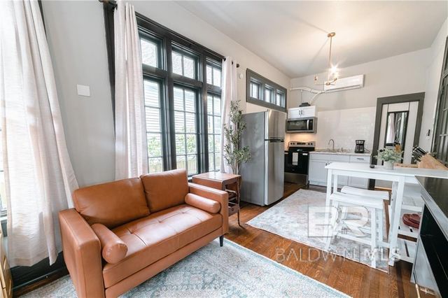 207 Michigan Avenue, Mobile, AL 36604