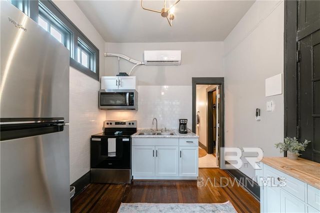 207 Michigan Avenue, Mobile, AL 36604