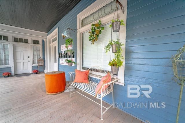 207 Michigan Avenue, Mobile, AL 36604