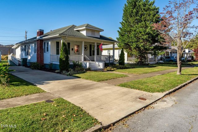 215 Clinchfield Avenue, Erwin, TN 37650
