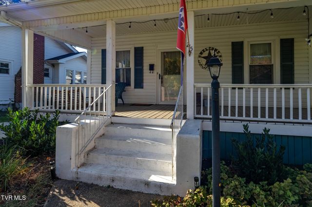 215 Clinchfield Avenue, Erwin, TN 37650