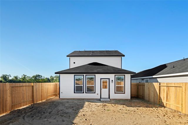 802 Stoney Point Lane, Dayton, TX 77535