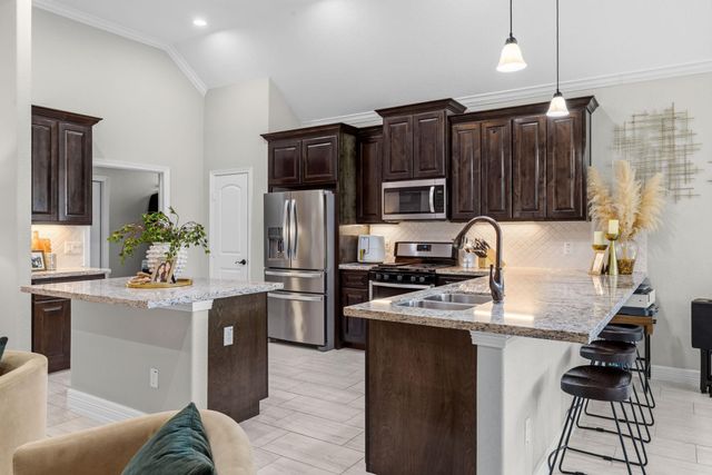 122 Comal Drive, Baytown, TX 77523