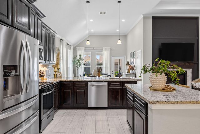 122 Comal Drive, Baytown, TX 77523