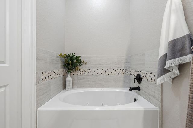 122 Comal Drive, Baytown, TX 77523