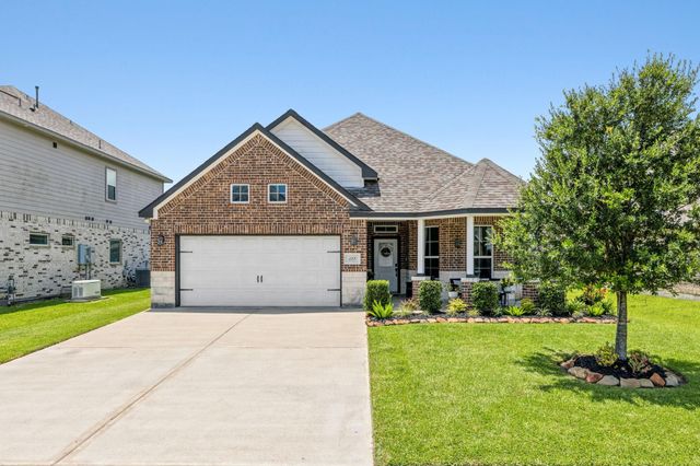 122 Comal Drive, Baytown, TX 77523